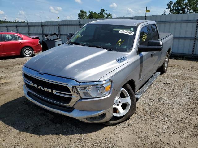 1C6RRECT3KN533599 - 2019 RAM 1500 TRADE SILVER photo 2