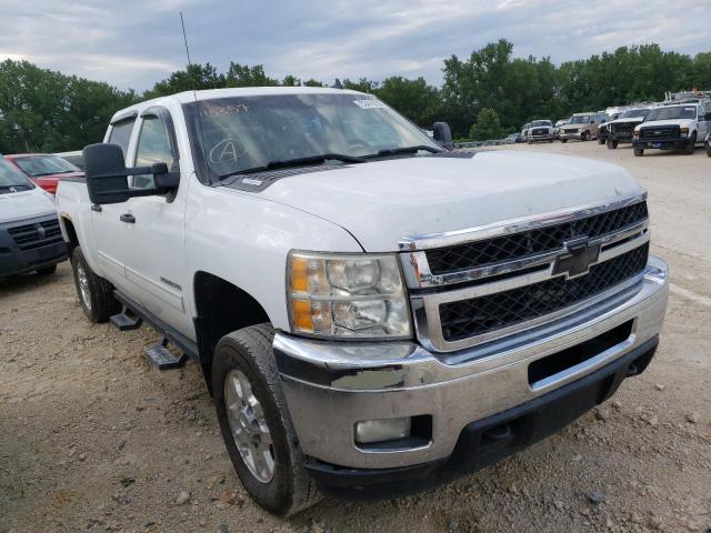 1GC1KXC84BF119257 - 2011 CHEVROLET SILVER 4X4 WHITE photo 1