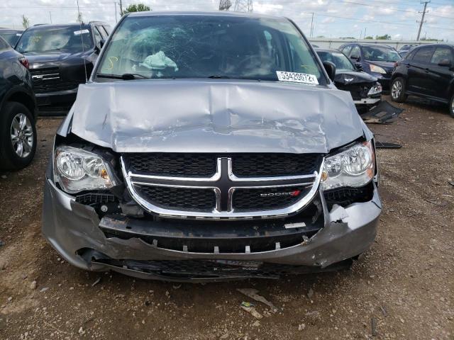 2C4RDGBG8GR400290 - 2016 DODGE GRAND CARA SILVER photo 9