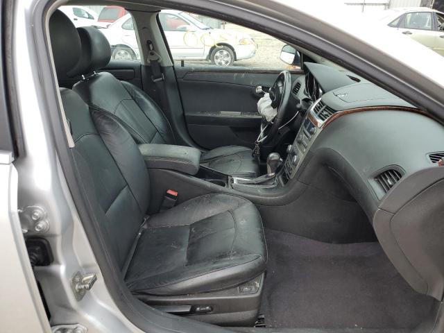 1G1ZG5E70CF299831 - 2012 CHEVROLET MALIBU LTZ ვერცხლისფერი ფოტო 5