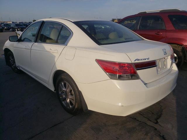 1HGCP2F62BA071635 - 2011 HONDA ACCORD SE WHITE photo 3