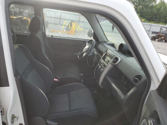 JTLKT334164098560 - 2006 TOYOTA SCION XB 白色 照片 5