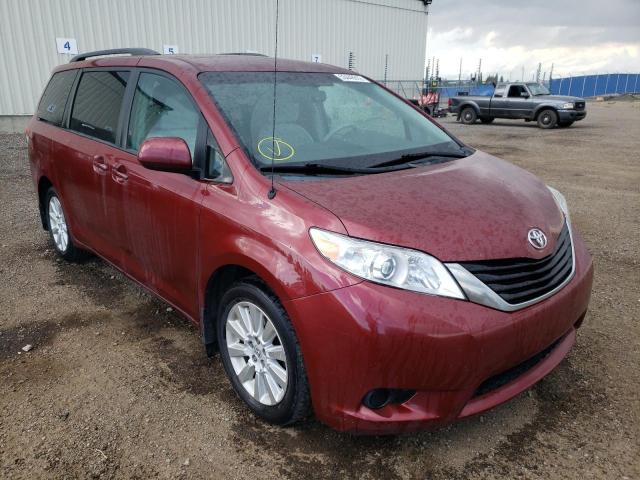 5TDJK3DC2DS069036 - 2013 TOYOTA SIENNA LE RED photo 1