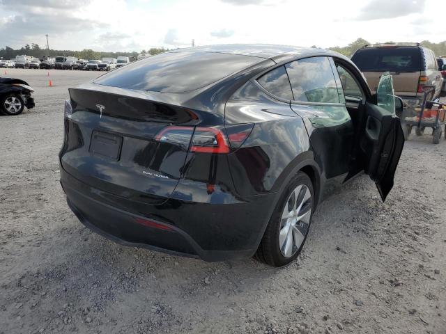 5YJYGDEE3MF188210 - 2021 TESLA MODEL Y Черный фото 4