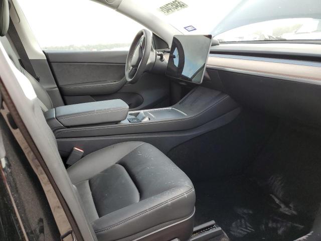 5YJYGDEE3MF188210 - 2021 TESLA MODEL Y Черный фото 5