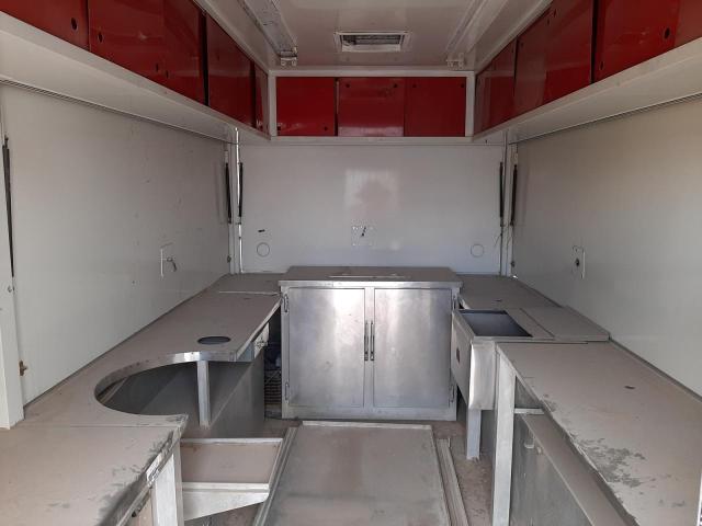 1XCC15284E2000234 - 1984 UTILITY UTILITY 白色 照片 6