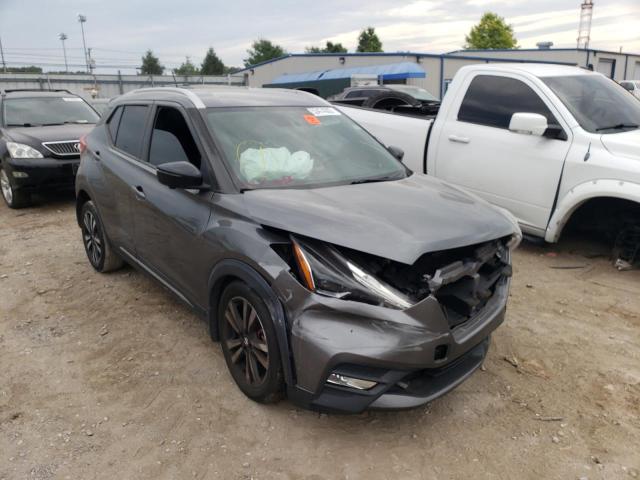 3N1CP5CU2JL532474 - 2018 NISSAN KICKS S GRAY photo 1