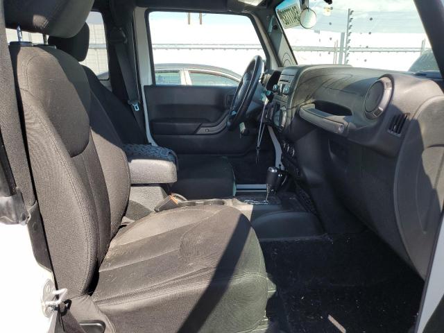 1C4AJWAG8JL862396 - 2018 JEEP WRANGLER S WHITE photo 5