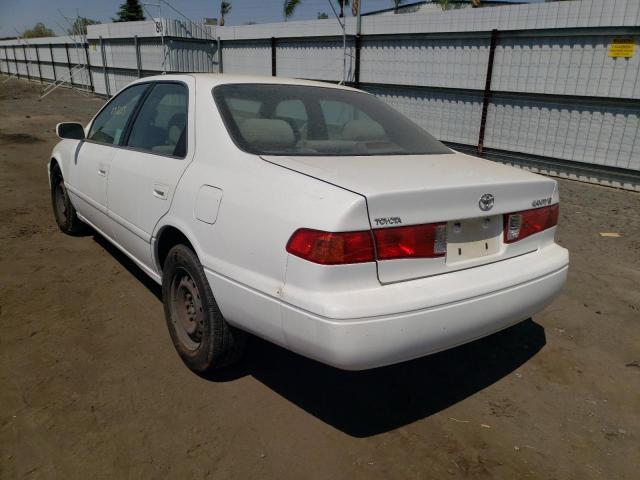 JT2BG22K3Y0397027 - 2000 TOYOTA CAMRY CE WHITE photo 3