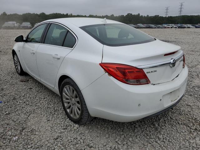 W04GS5EC5B1001449 - 2011 BUICK REGAL CXL WHITE photo 3