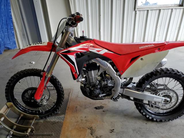 JH2PE0730LK302985 - 2020 HONDA CRF450 R RED photo 10