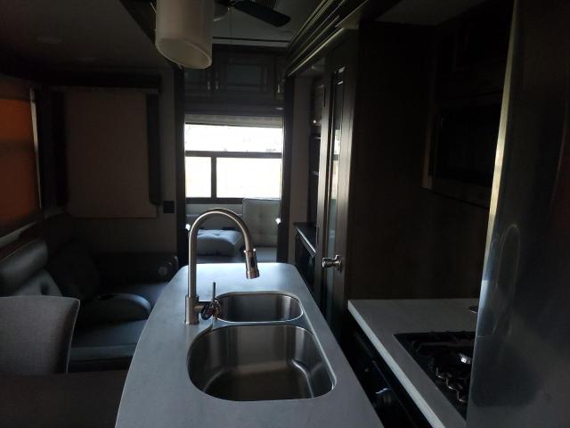 4YDF38529K4703048 - 2020 KEYSTONE MONTANA BEIGE photo 6