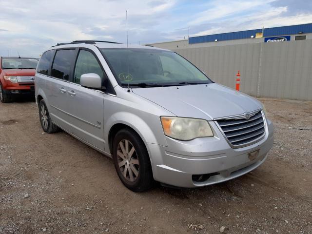 2A8HR54139R676379 - 2009 CHRYSLER TOWN & COU SILVER photo 1