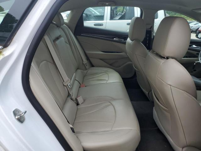 1G4ZP5SS8HU180309 - 2017 BUICK LACROSSE E WHITE photo 6