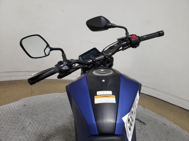 MLHNC5554N5200644 - 2022 HONDA CBF300 NA BLUE photo 7