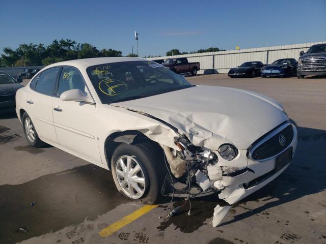 2G4WD582561184104 - 2006 BUICK LACROSSE C WHITE photo 1