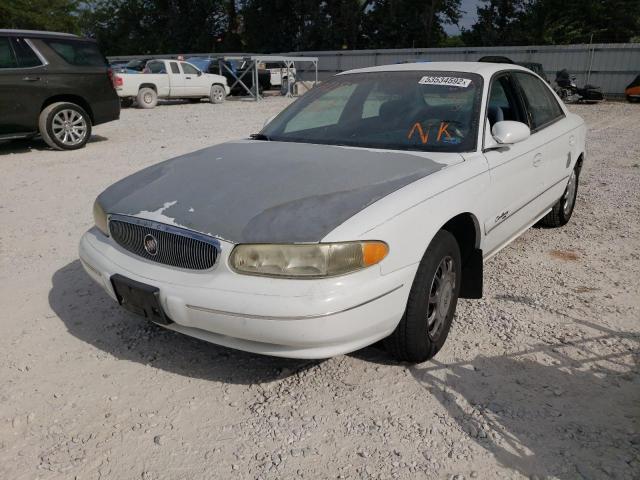 2G4WS52M1W1439539 - 1998 BUICK CENTURY WHITE photo 2