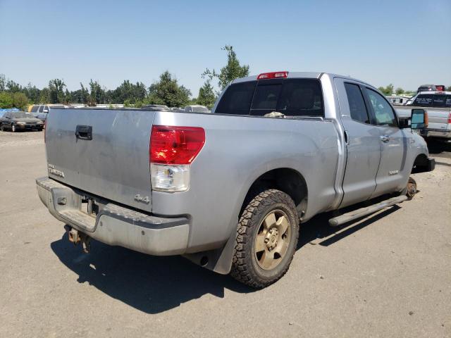 5TFBY5F13CX238435 - 2012 TOYOTA TUNDRA DOU SILVER photo 4