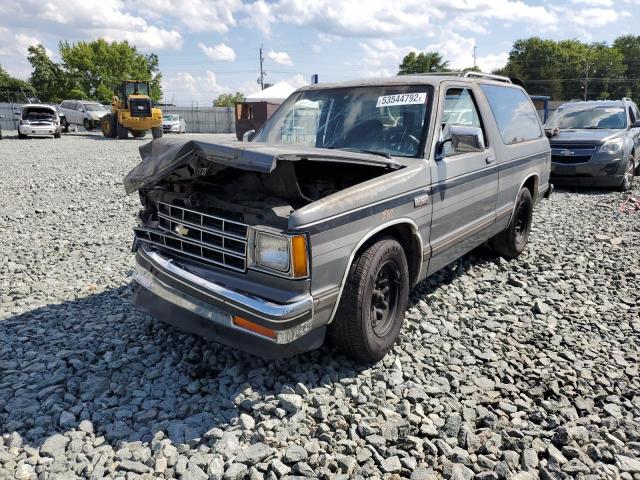 1GNCS18RXH8234165 - 1987 CHEVROLET BLAZER S10 GRAY photo 2