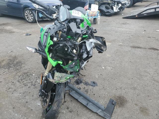 JKAZRCL16MA000016 - 2021 KAWASAKI ZR1000 L GREEN photo 9