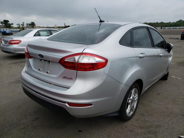 3FADP4BJ7KM156536 - 2019 FORD FIESTA SE SILVER photo 4