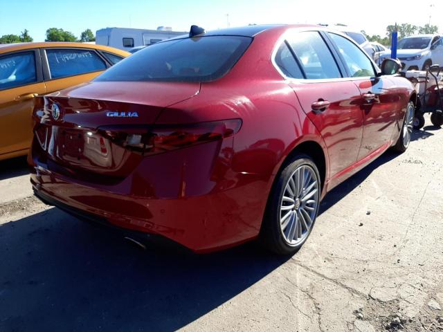 ZARFAEEN2J7566622 - 2018 ALFA ROMEO GIULIA TI RED photo 4