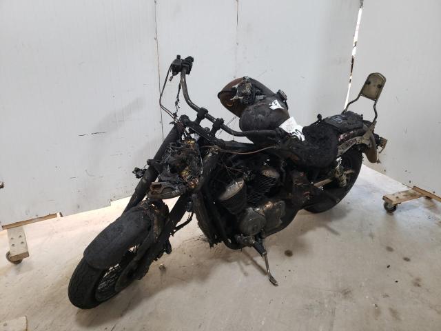 JH2RC44641M453981 - 2001 HONDA VT750 CD2 烧焦的 照片 2