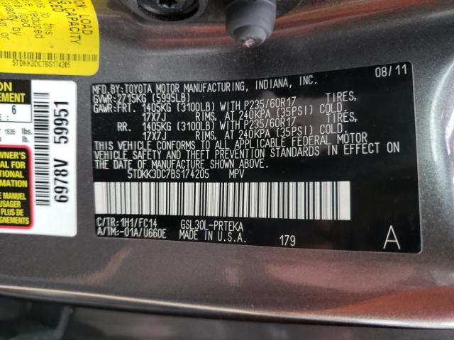 5TDKK3DC7BS174205 - 2011 TOYOTA SIENNA LE GRAY photo 10