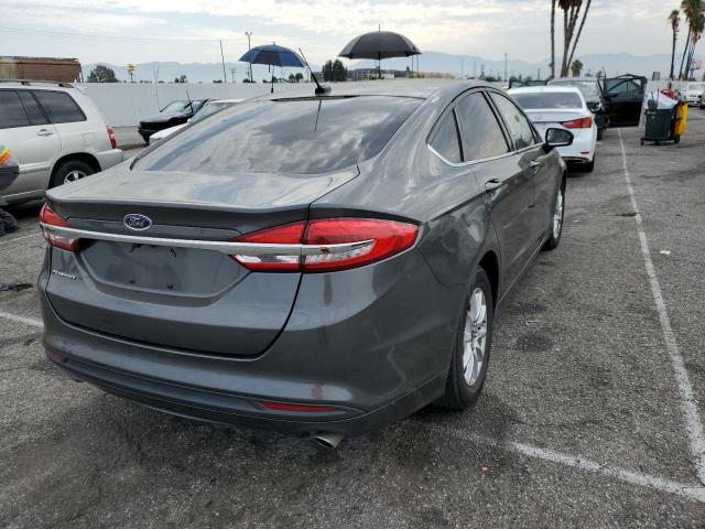 3FA6P0G79JR180966 - 2018 FORD FUSION S GRAY photo 4