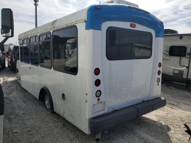 1GB6G5BGXB1152124 - 2011 CHEVROLET EXPRESS G4 WHITE photo 3