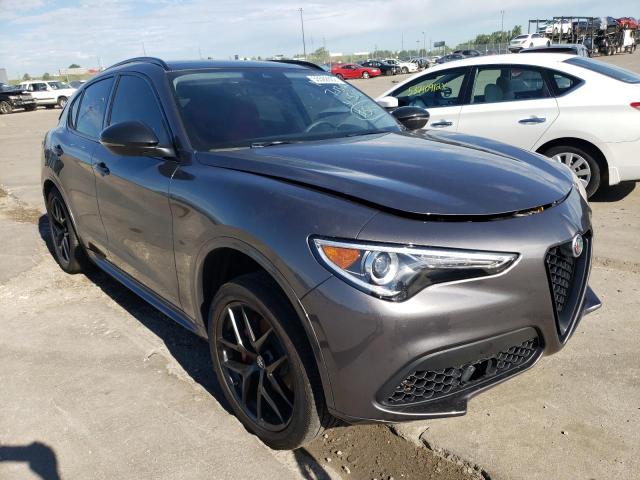 ZASPAKAN2L7C85255 - 2020 ALFA ROMEO STELVIO GRAY photo 1