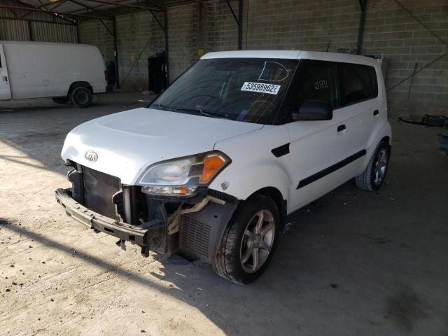 KNDJT2A1XA7107466 - 2010 KIA SOUL WHITE photo 2