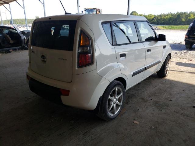 KNDJT2A1XA7107466 - 2010 KIA SOUL WHITE photo 4