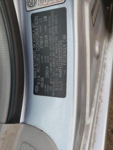 KNAFE122065313753 - 2006 KIA SPECTRA LX GRAY photo 10