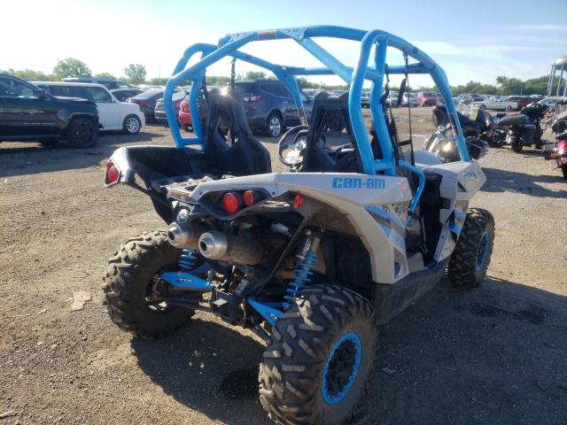 3JBPVAP26HJ000708 - 2017 CAN-AM MAVERICK X TWO TONE photo 4