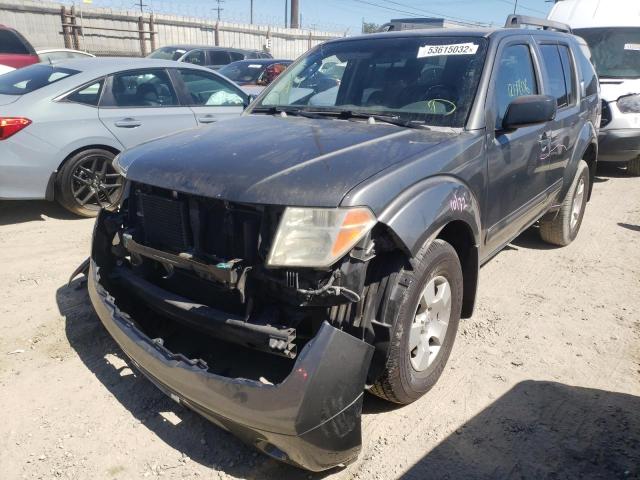 5N1AR18UX6C682105 - 2006 NISSAN PATHFINDER GRAY photo 2