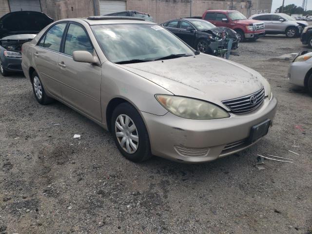 4T1BE30K05U627290 - 2005 TOYOTA CAMRY LE  photo 1