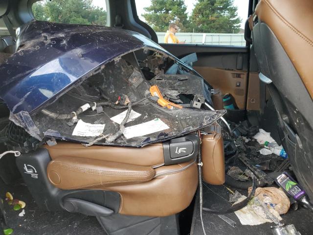 2C4RC1GG0HR531742 - 2017 CHRYSLER PACIFICA L BLUE photo 6