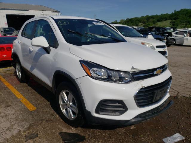 3GNCJKSB9LL274509 - 2020 CHEVROLET TRAX LS WHITE photo 1