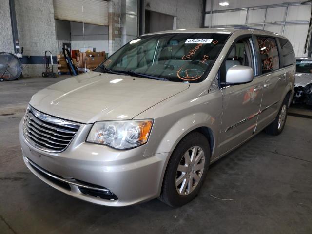 2C4RC1BG3DR512362 - 2013 CHRYSLER TOWN & COU GOLD photo 2