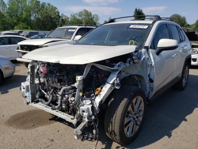 2T3A1RFVXMW229151 - 2021 TOYOTA RAV4 XLE P WHITE photo 2