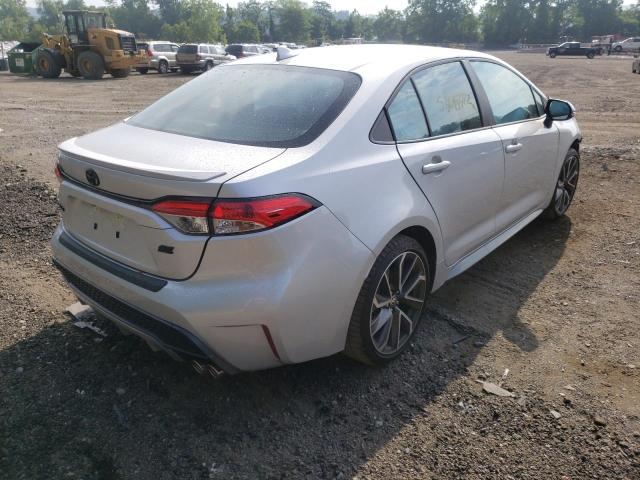 5YFS4MCEXNP121448 - 2022 TOYOTA COROLLA SE SILVER photo 4