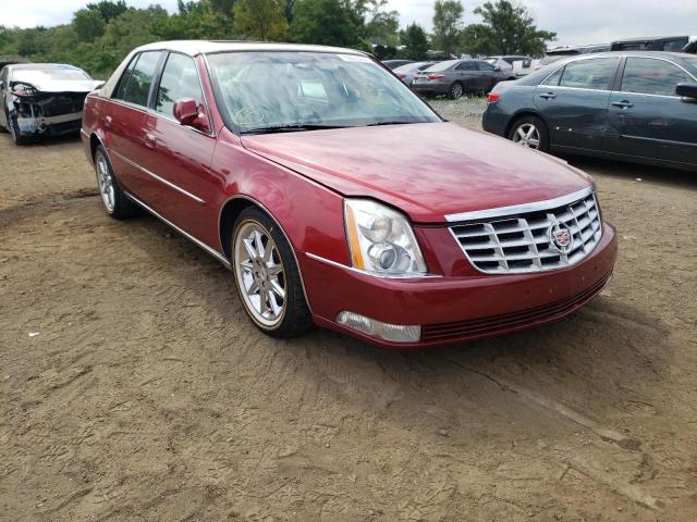 1G6KD5E67BU124076 - 2011 CADILLAC DTS LUXURY RED photo 1