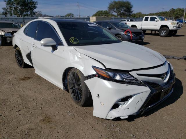 4T1K61AK9NU008381 - 2022 TOYOTA CAMRY XSE WHITE photo 1