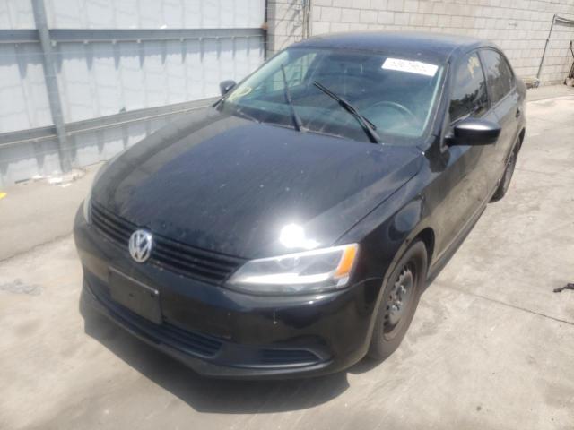 3VW2K7AJ5EM320807 - 2014 VOLKSWAGEN JETTA BASE أسود صورة 2