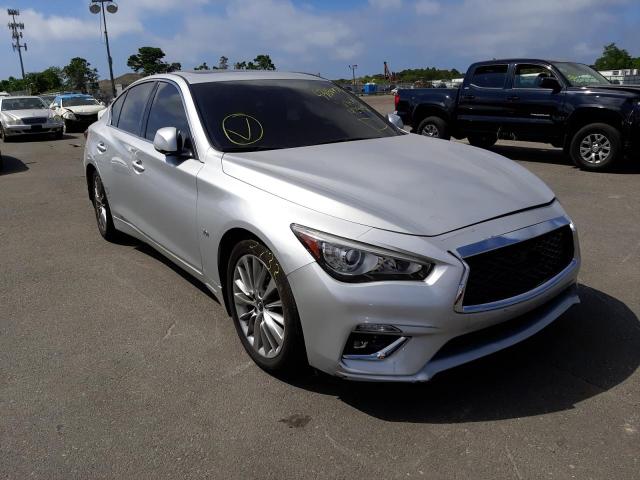 JN1EV7AR8JM439098 - 2018 INFINITI Q50 LUXE GRAY photo 1