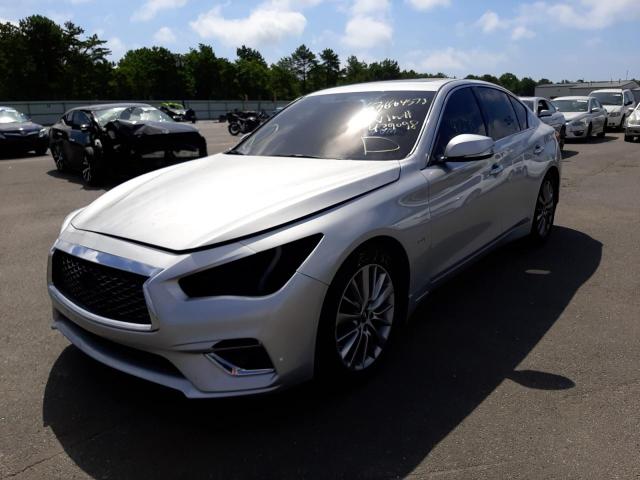 JN1EV7AR8JM439098 - 2018 INFINITI Q50 LUXE GRAY photo 2