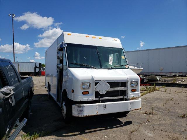 4UZAANBW44CN46445 - 2004 FREIGHTLINER CHASSIS M WHITE photo 1