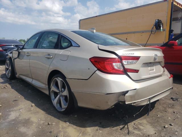 1HGCV1F92JA059042 - 2018 HONDA ACCORD TOURING  photo 3