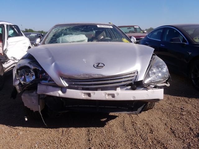 JTHBF30G120026503 - 2002 LEXUS ES 300 SILVER photo 9